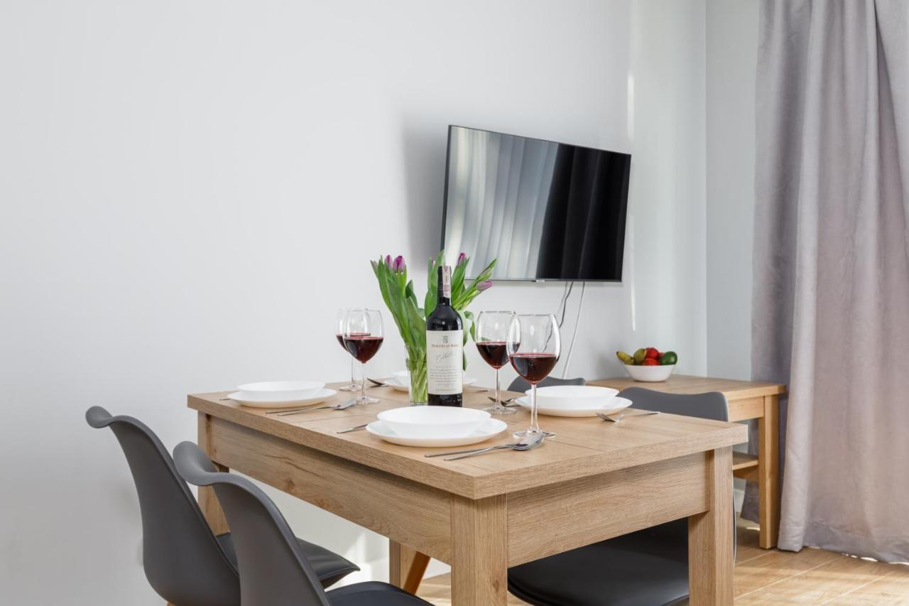 Apartment With Parking 500 M From The Sea By Noclegi Renters Miedzywodzie Exterior photo