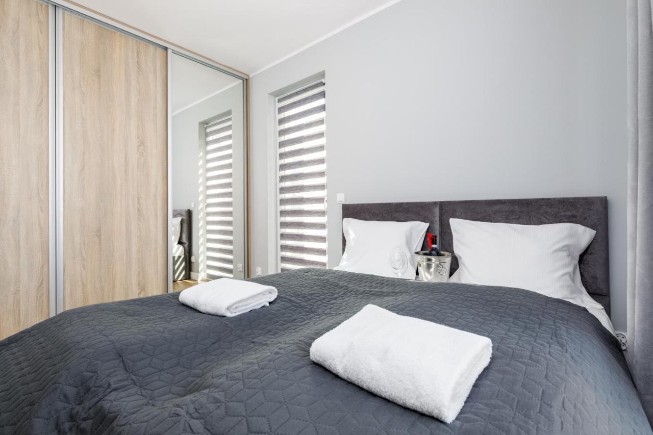 Apartment With Parking 500 M From The Sea By Noclegi Renters Miedzywodzie Exterior photo